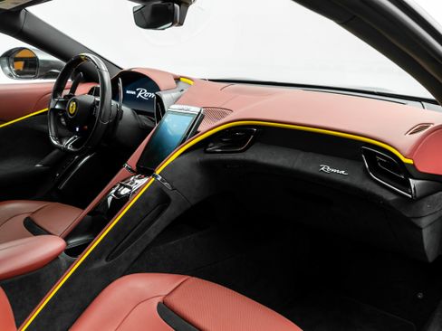 Certified 2022 Ferrari Roma image 40