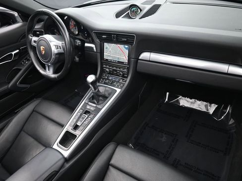 Used 2015 Porsche 911 Carrera S image 31