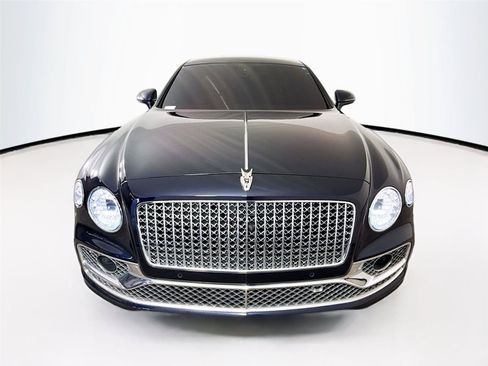 Used 2022 Bentley Flying Spur W12 AWD/4WD image 26