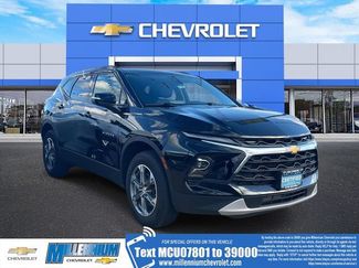 Used 2025 Chevrolet Blazer LT FWD video 1