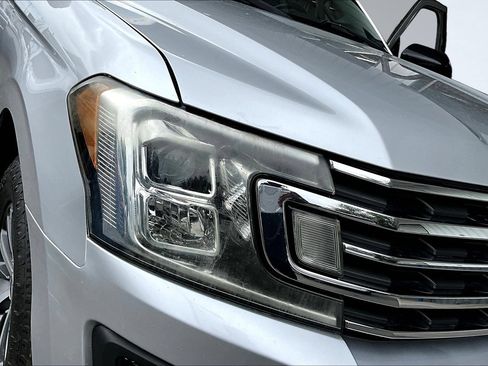 Used 2019 Ford Expedition Max XL AWD/4WD image 30