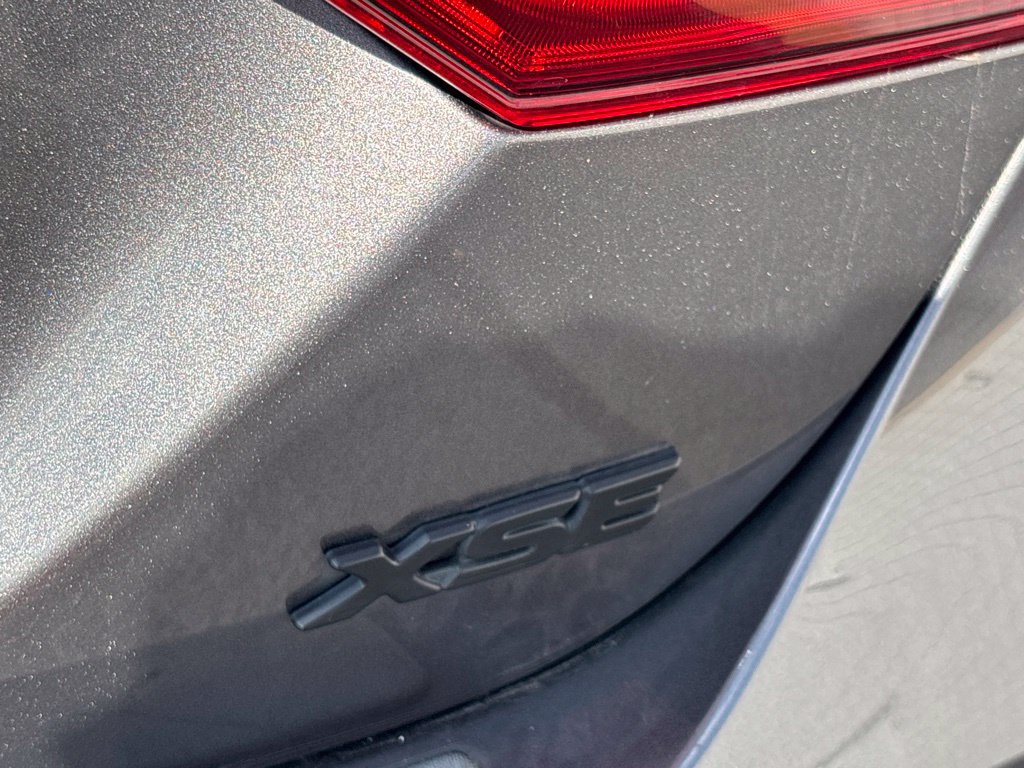 Used 2023 Toyota Camry XSE FWD image 34