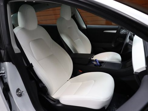 Used 2023 Tesla Model 3 Standard Range RWD image 57