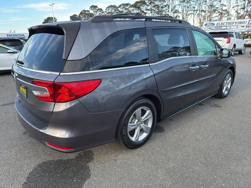 Used 2020 Honda Odyssey EX-L image 5