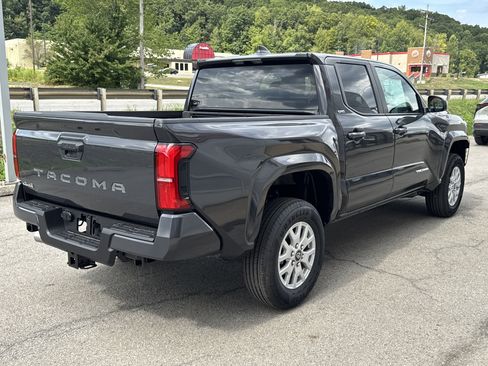 New 2025 Toyota Tacoma SR5 AWD/4WD image 4
