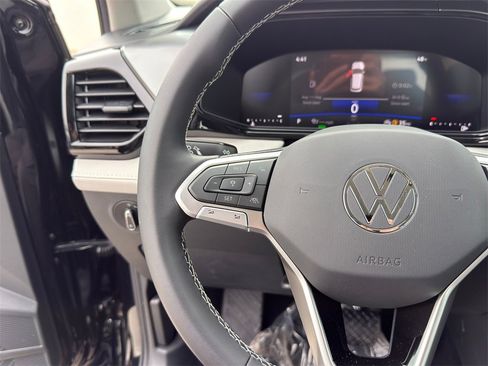 New 2026 Volkswagen Taos S image 14
