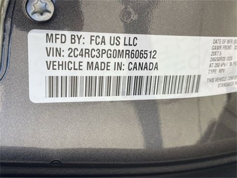 Certified 2021 Chrysler Pacifica Pinnacle image 33