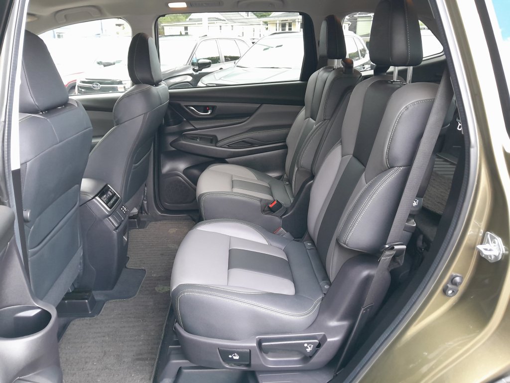 Certified 2024 Subaru Ascent Onyx Edition AWD/4WD image 29