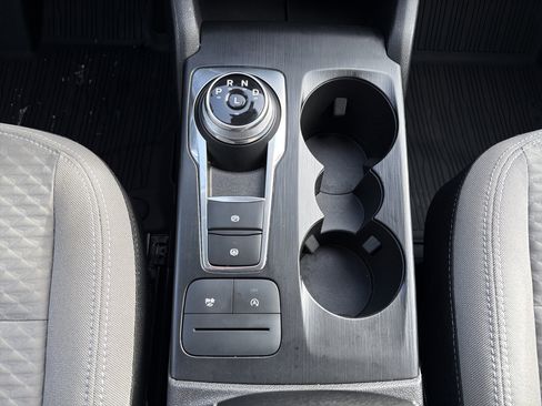 Used 2022 Ford Escape SE w/ Cold Weather Package image 20