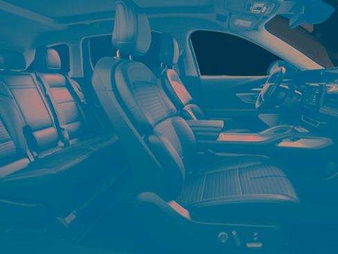 New 2026 Lincoln Nautilus Reserve image 7