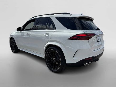 New 2026 Mercedes-Benz GLE 580 4MATIC image 3