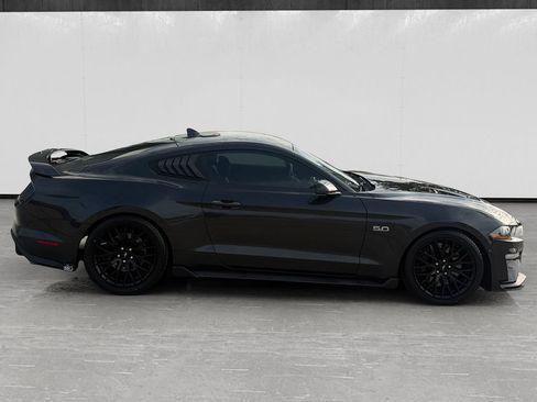 Used 2022 Ford Mustang GT Premium w/ GT Performance Package RWD image 6
