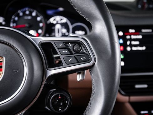 Certified 2023 Porsche Cayenne Platinum Edition AWD/4WD image 16