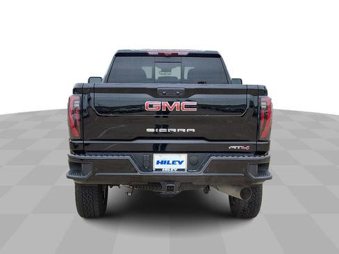 Certified 2026 GMC Sierra 2500 AT4 w/ AT4 Premium Plus Package AWD/4WD image 7