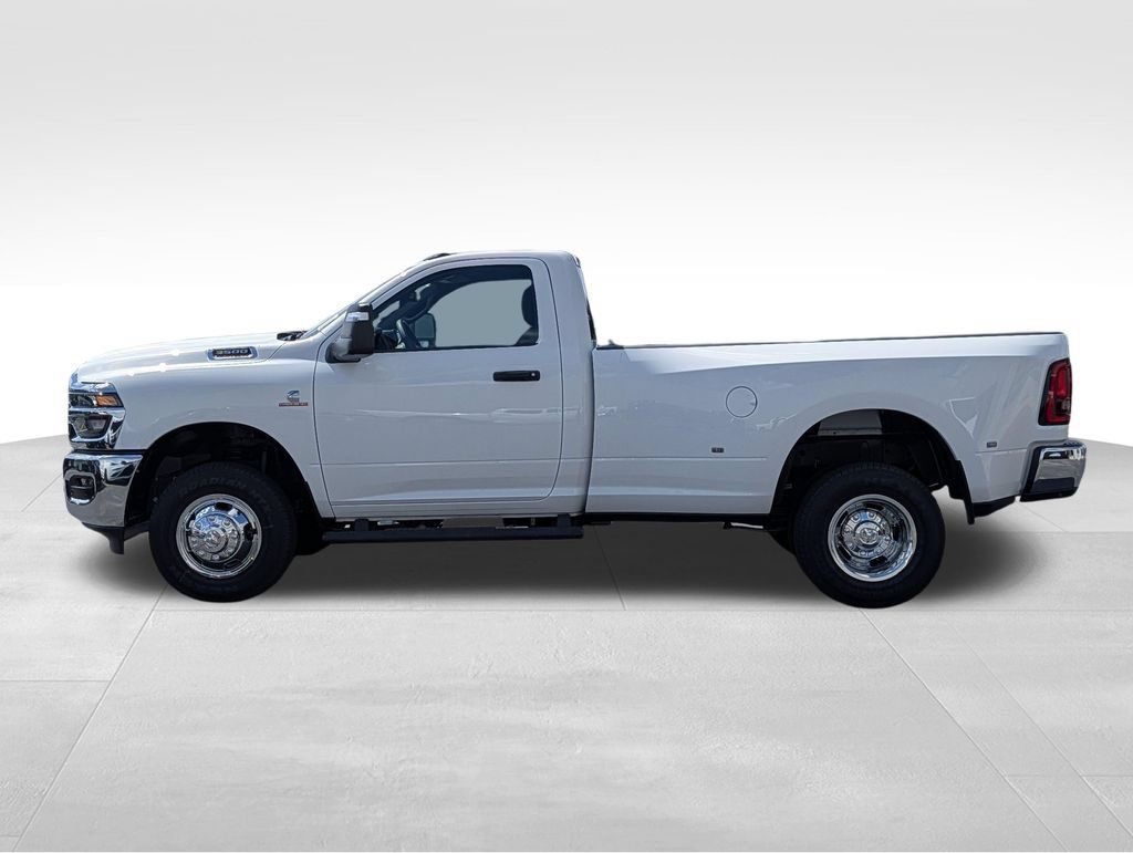New 2026 RAM 3500 Tradesman AWD/4WD image 3