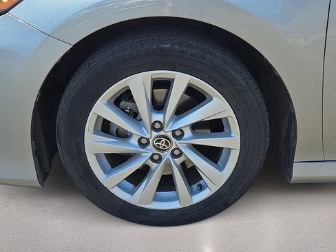 Used 2023 Toyota Camry LE FWD image 10