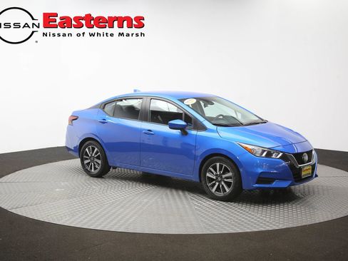 Used 2022 Nissan Versa SV FWD image 47