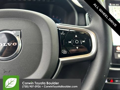 Used 2025 Volvo XC90 B6 Plus AWD/4WD image 27