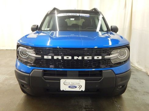 New 2025 Ford Bronco Sport Outer Banks w/ Outer Banks Tech Package+ image 9