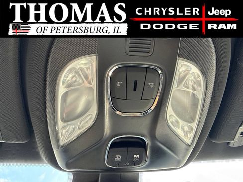 Used 2025 Jeep Compass Limited w/ Sun & Sound Group AWD/4WD image 22