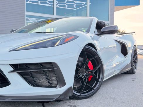 Used 2021 Chevrolet Corvette Stingray Premium Cpe w/ Z51 Performance Package RWD image 6