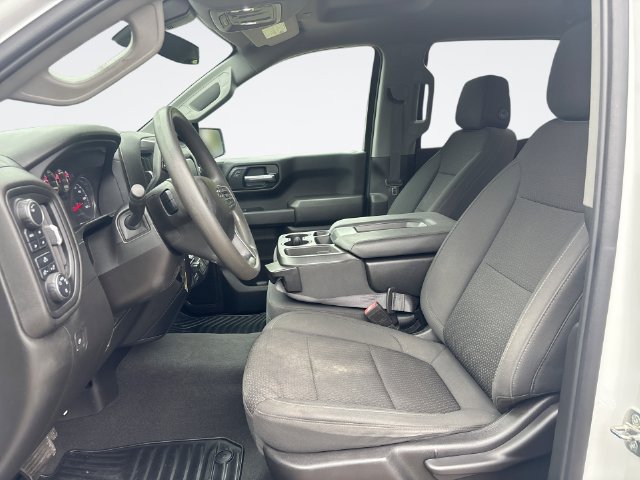 Used 2021 Chevrolet Silverado 1500 Custom Trail Boss w/ Safety Confidence Package AWD/4WD image 11