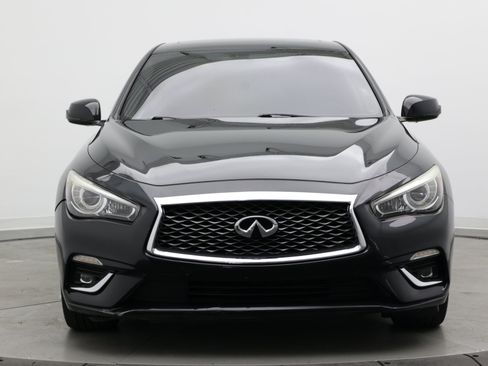 Used 2019 INFINITI Q50 Luxe RWD image 2