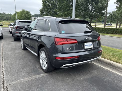 Used 2020 Audi Q5 2.0T Premium Plus AWD/4WD image 18