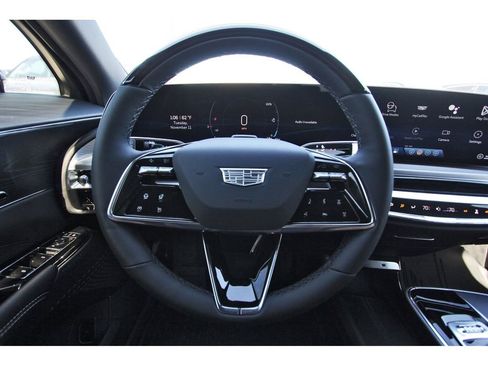 New 2026 Cadillac Lyriq Luxury image 13