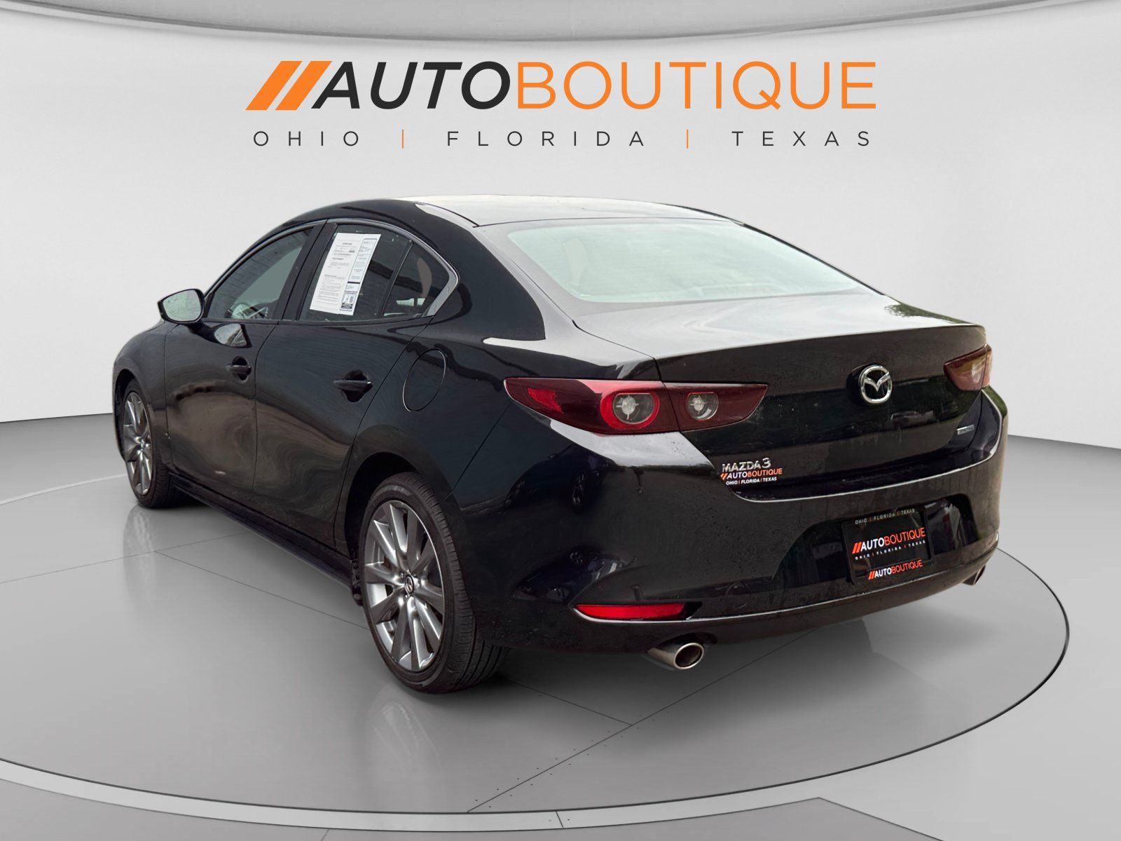Used 2024 MAZDA MAZDA3 s FWD image 3