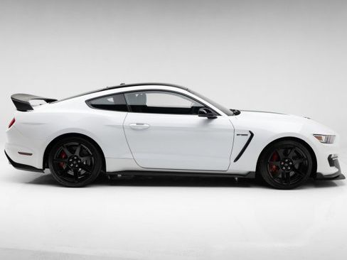 Used 2017 Ford Mustang Shelby GT350R w/ GT350R Equipment Group 920A image 15