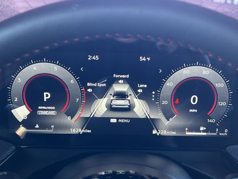 Certified 2025 Nissan Kicks SR w/ SR Premium Package image 21