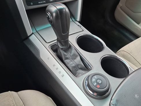 Used 2013 Ford Explorer 4WD image 13