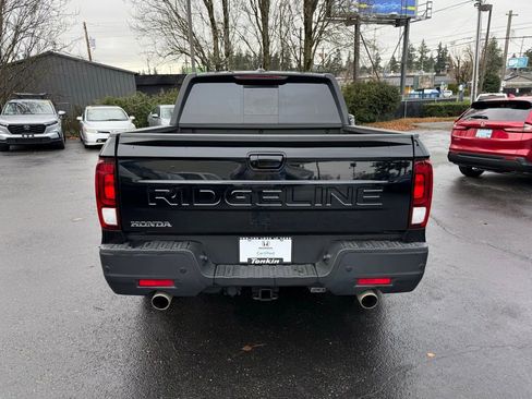 Certified 2025 Honda Ridgeline Black Edition image 10