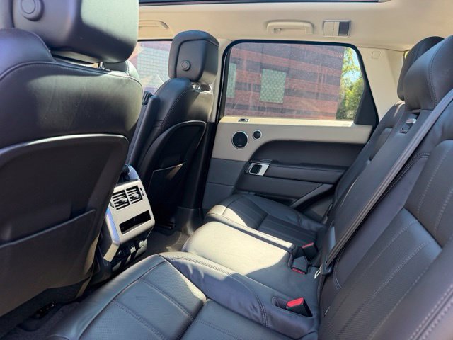 Used 2020 Land Rover Range Rover Sport HSE AWD/4WD image 23