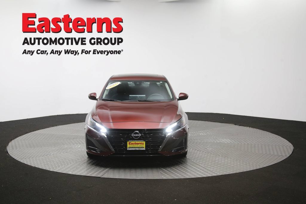 Used 2024 Nissan Altima 2.5 SV w/ SV Premium Package AWD/4WD image 54