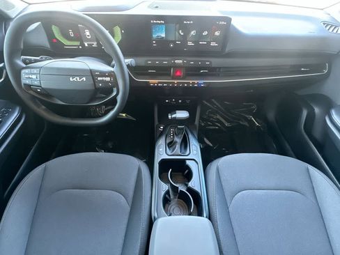 Used 2025 Kia K4 FWD image 24