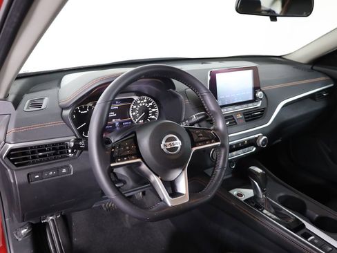Used 2021 Nissan Altima 2.5 SR AWD/4WD image 32