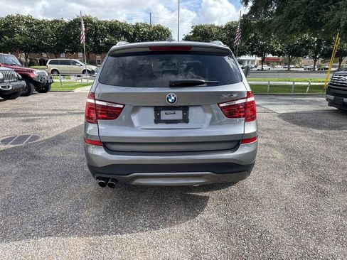 Used 2017 BMW X3 sDrive28i RWD image 7