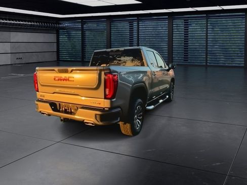 Used 2021 GMC Sierra 1500 AT4 w/ AT4 Value Package image 8