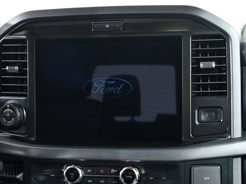 New 2026 Ford F150 XLT w/ Equipment Group 302A MID AWD/4WD image 9