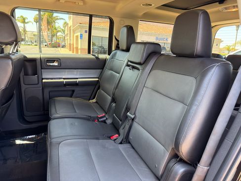 Used 2014 Ford Flex Limited w/ Equipment Group 301A FWD image 8