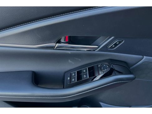 New 2025 MAZDA CX-30 AWD 2.5 S w/ Preferred Package image 11