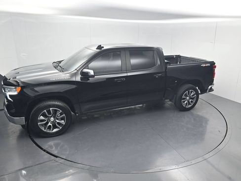 Used 2022 Chevrolet Silverado 1500 LT AWD/4WD image 53