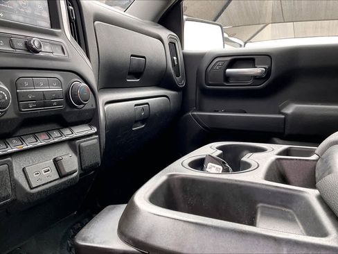 Used 2022 Chevrolet Silverado 1500 W/T w/ WT Value Package image 16