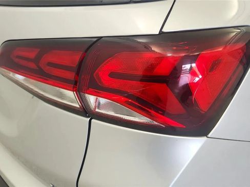 Used 2022 Chevrolet Equinox LT FWD image 15