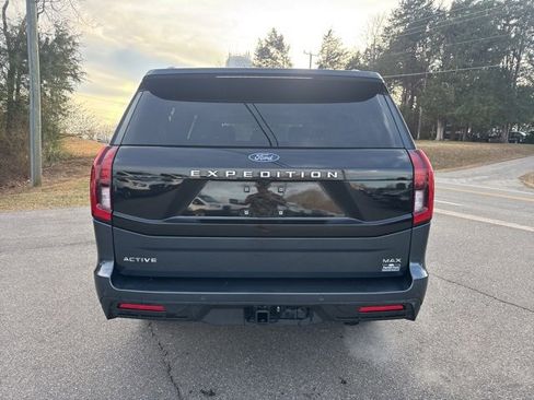 Used 2025 Ford Expedition Max Active image 3
