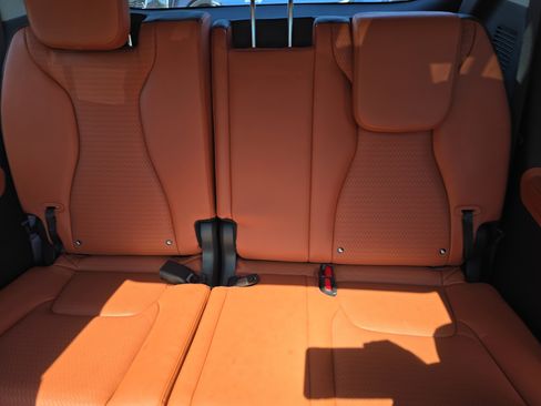 New 2026 Kia Carnival SX Prestige FWD image 18