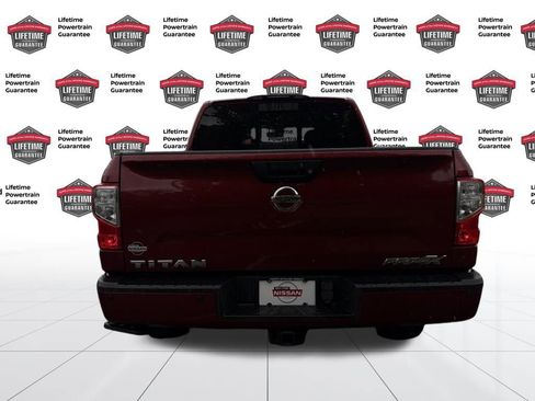 Certified 2019 Nissan Titan PRO-4X w/ Pro-4x Convenience Package image 4