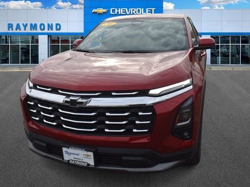 New 2026 Chevrolet Equinox LT w/ Safety and Technology Package image 8